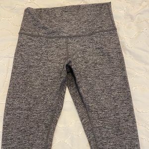 BARELY WORN LULULEMON LEGGINGS